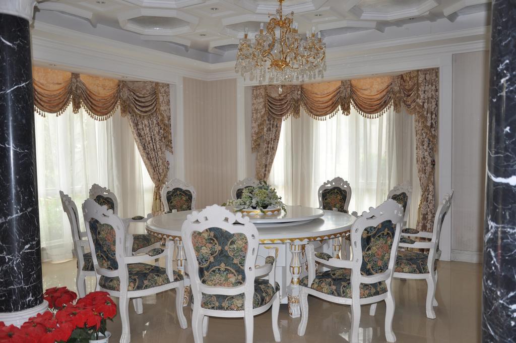 Country Garden Phoenix Hotel Jingmen Dış mekan fotoğraf