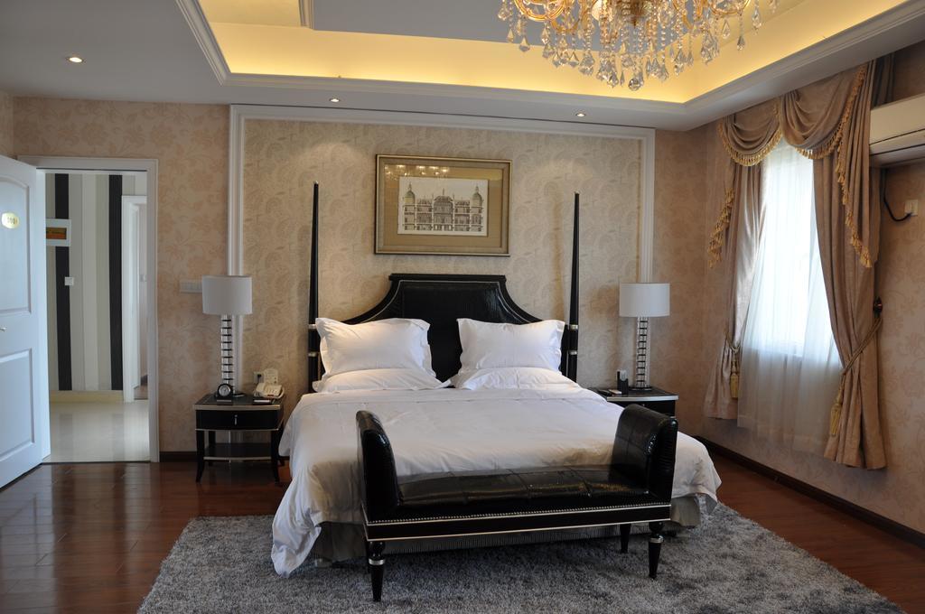 Country Garden Phoenix Hotel Jingmen Dış mekan fotoğraf