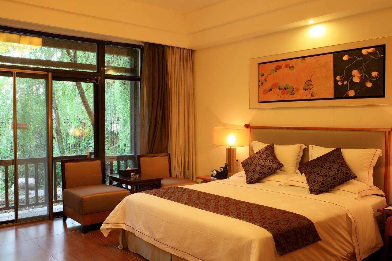 Country Garden Phoenix Hotel Jingmen Dış mekan fotoğraf