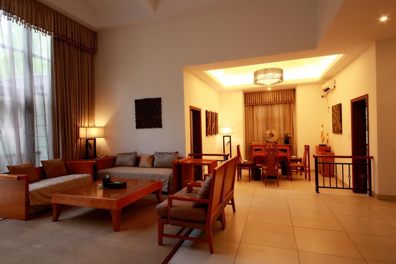 Country Garden Phoenix Hotel Jingmen Dış mekan fotoğraf
