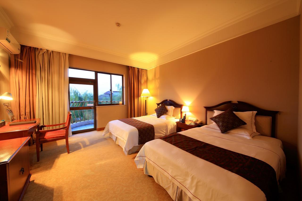 Country Garden Phoenix Hotel Jingmen Dış mekan fotoğraf