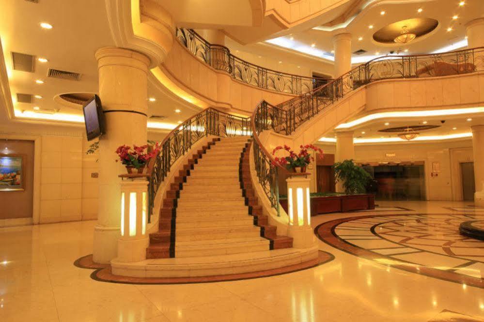 Country Garden Phoenix Hotel Jingmen Dış mekan fotoğraf