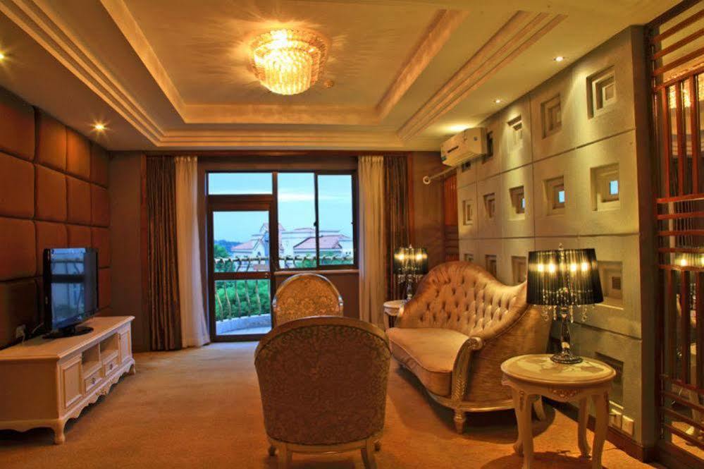 Country Garden Phoenix Hotel Jingmen Dış mekan fotoğraf
