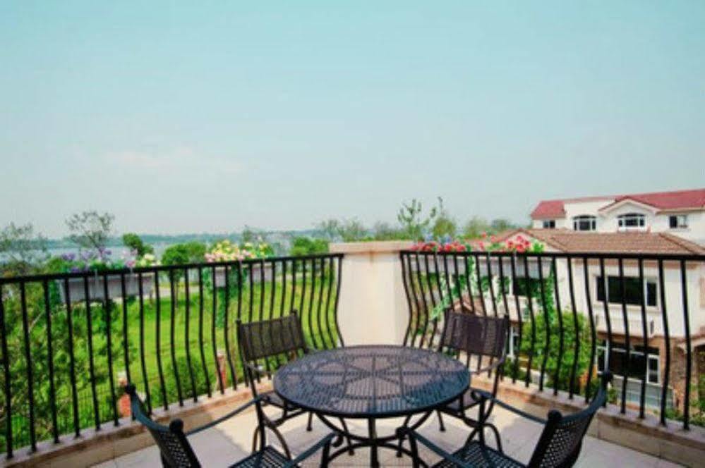 Country Garden Phoenix Hotel Jingmen Dış mekan fotoğraf