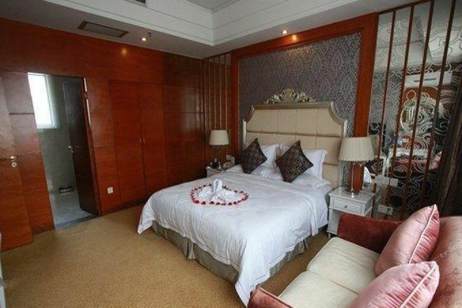 Country Garden Phoenix Hotel Jingmen Dış mekan fotoğraf